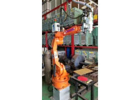 Robot Cắt Laser
